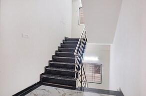 Fabhotel Rising Surya