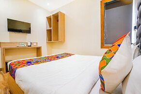 Fabhotel Riza International