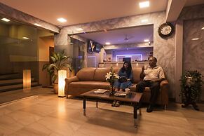 Fabhotel Everest