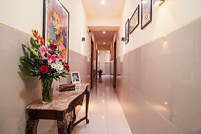 Fabhotel Everest
