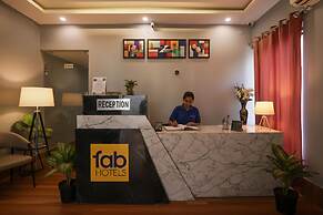 Fabhotel Villa The Suites