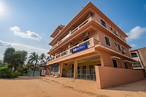 Fabhotel Baga Tulip