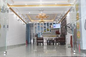 Quang Thang Cat ba Hotel by Bay Luxury