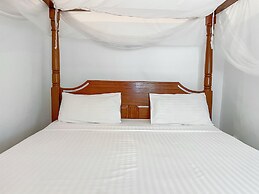 Diani Campsite & Cottages