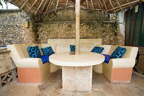 Diani Campsite & Cottages