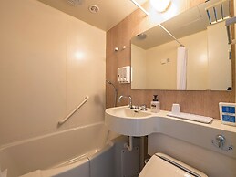 Toyoko Inn Kobe Sannomiya Ekimae