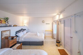 Maemon villa