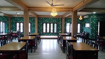 Hotel Yumi Ragi