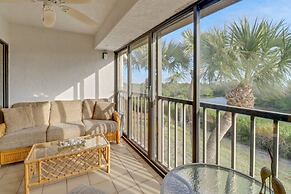 21400 Bay Village Dr 204