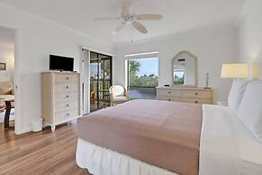 21400 Bay Village Dr 204