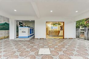 Rohaan hotels Medavakkam by UPAR