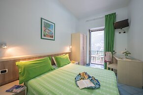 Dint' a Torre Bed & Breakfast