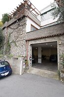 Dint' a Torre Bed & Breakfast