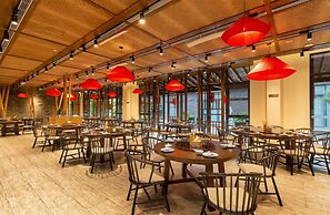 HENTIQUE RESORT TIANMU LAKE