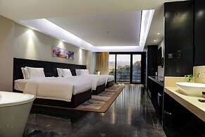 HENTIQUE RESORT TIANMU LAKE