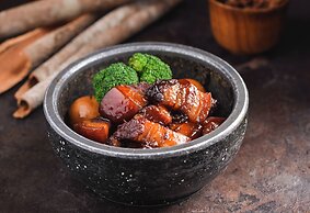 HENTIQUE RESORT TIANMU LAKE