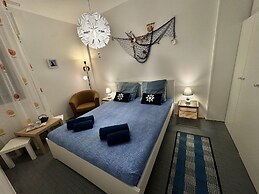 Casa Angela by Ca-sa Check