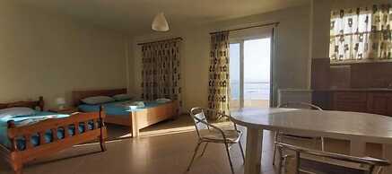 Magic Ionian Apartments & Rooms