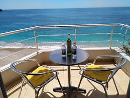 Magic Ionian Apartments & Rooms