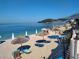 Magic Ionian Apartments & Rooms