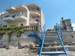 Magic Ionian Apartments & Rooms