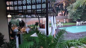 Afropolitan Guest Lodge