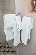 Afropolitan Guest Lodge