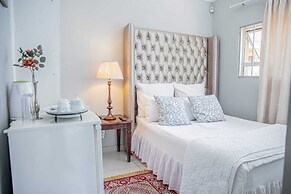 Afropolitan Guest Lodge