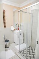 Afropolitan Guest Lodge