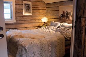 Cozy Cabin Retreat in Scenic Valley, E6 South of Trondheim