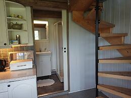 Cozy Cabin Retreat in Scenic Valley, E6 South of Trondheim