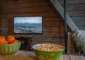 Cozy Cabin Retreat in Scenic Valley, E6 South of Trondheim