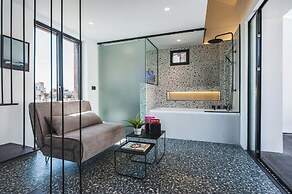 Grimaldi Terrace Apts by Wonderful Italy