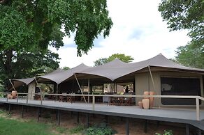 Chamabondo Tented Camp
