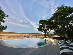 Chamabondo Tented Camp