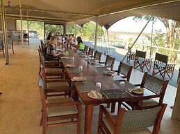 Chamabondo Tented Camp