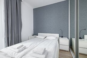 RentPlanet - Grzybowska 85