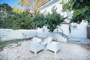 Villa Italic