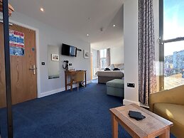 Harbour Stays - Ocean Square