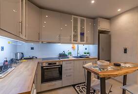 Downtown Cozy Studio in Exarchia