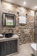 Downtown Cozy Studio in Exarchia