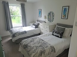 Seaside Serenity in Maidencombe