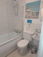 Seaside Serenity in Maidencombe