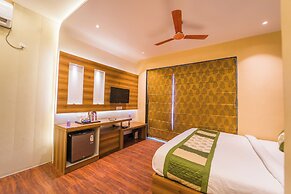 Shiv Rudraksh Resort - Near Assi Ghat