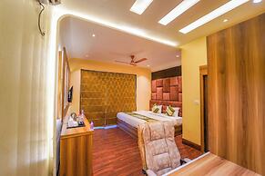 Shiv Rudraksh Resort - Near Assi Ghat