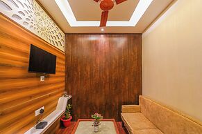 Shiv Rudraksh Resort - Near Assi Ghat