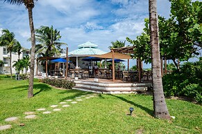 Mareazul 2 Bedroom Condo