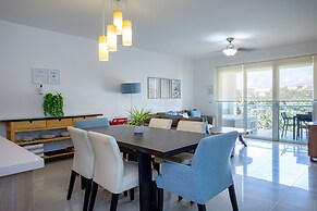 Mareazul 2 Bedroom Condo