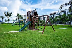 Mareazul 2 Bedroom Condo