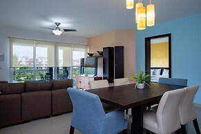 Mareazul 2 Bedroom Condo